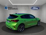 Ford Focus ST-X 2.3 EB *PANO*HUD*B&O*RFK*MATRIX-LED - Ford Focus: Grün