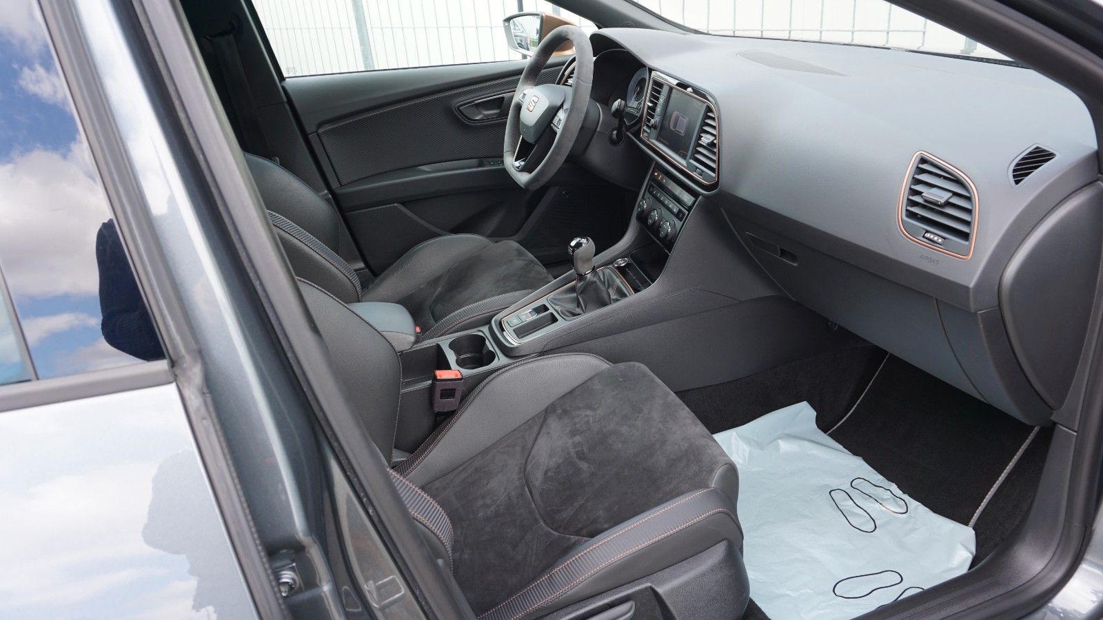 Fahrzeugabbildung SEAT Leon Cupra R Limitiert 673 von 799, ACC, Kamera