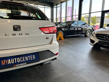 MYAUTOCENTER – Gebraucht- und Jahreswagen mit Werkstattservice in Pfaffenhofen Seat Leon *KEYLES*PANO*ACC*LED*PDCCAM*FR*ALCANTARA*
