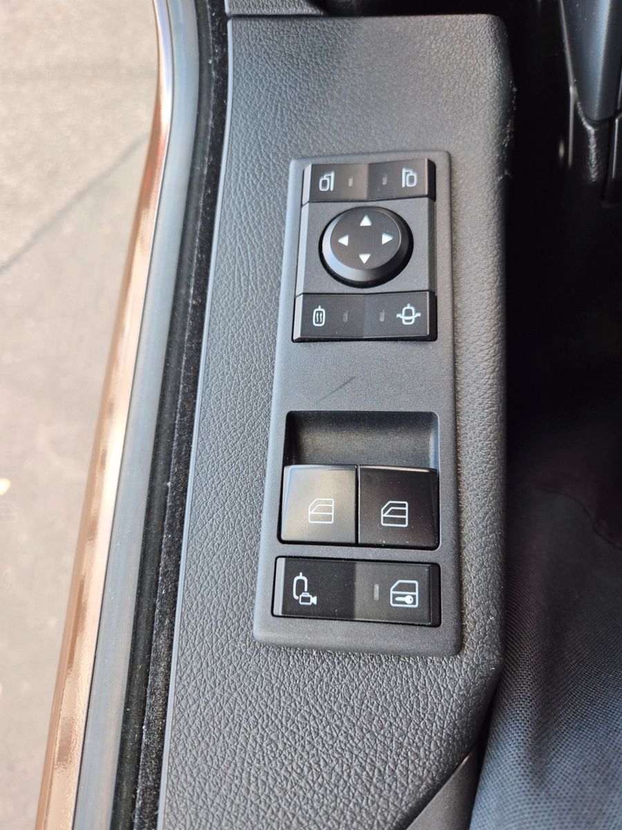 Fahrzeugabbildung Mercedes-Benz Actros 1848 LS Öl-Retarder Standklima BigSpace