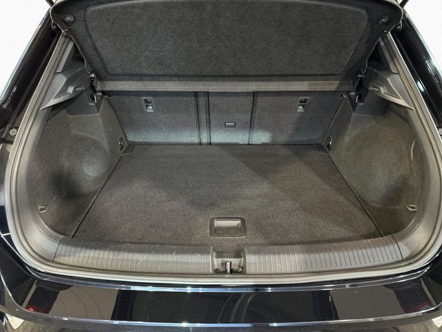 T-Roc 2.0 TDI R-LINE LED+AHK+NAVI+KAMERA+ACC+APP