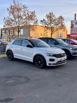 Volkswagen T-Roc 1.5 TSI ACT - R-Line-Optik Panoramadach