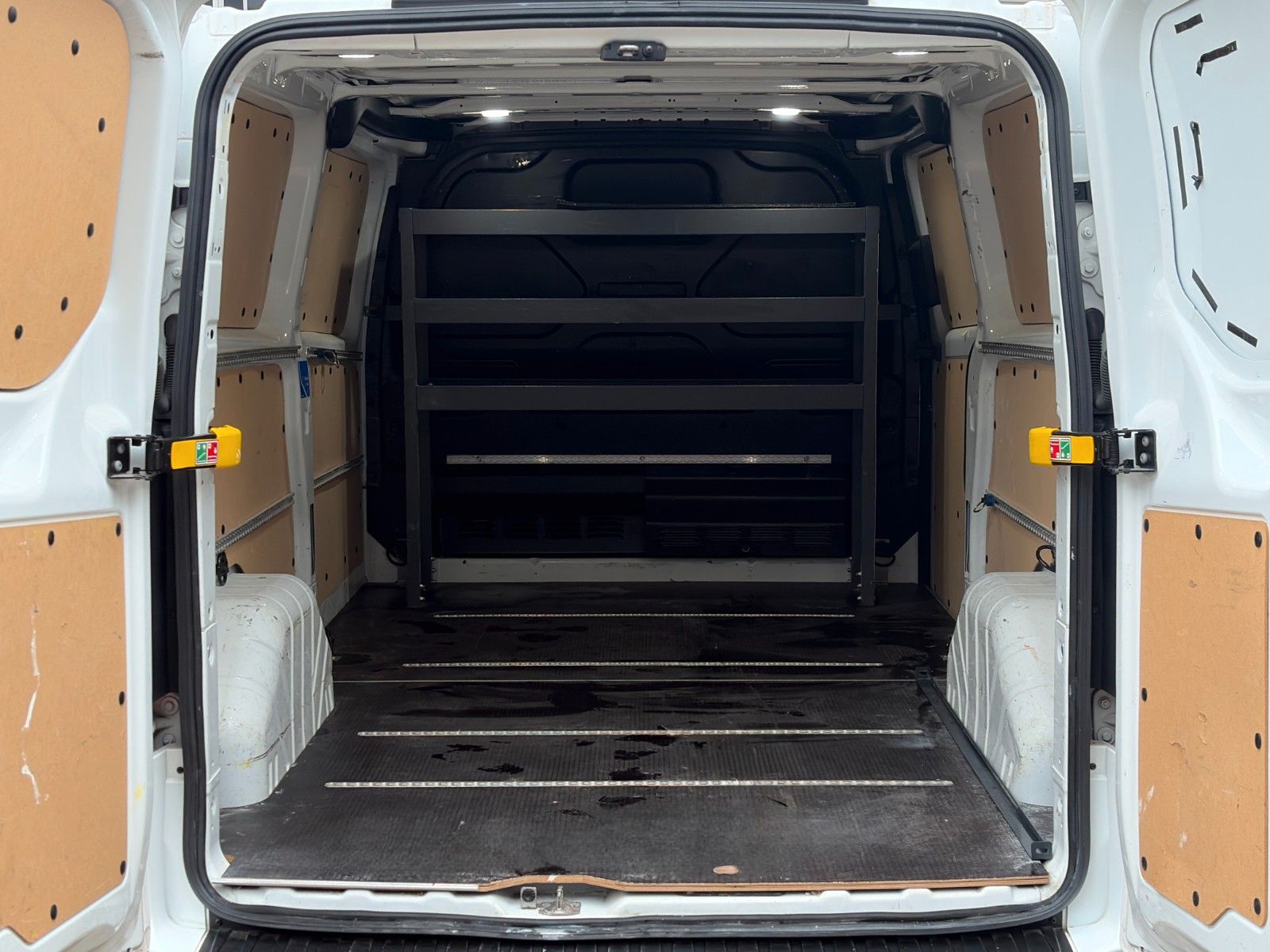 Fahrzeugabbildung Ford Transit Custom 300 L2 H1 Trend Navi Kamera Temp.