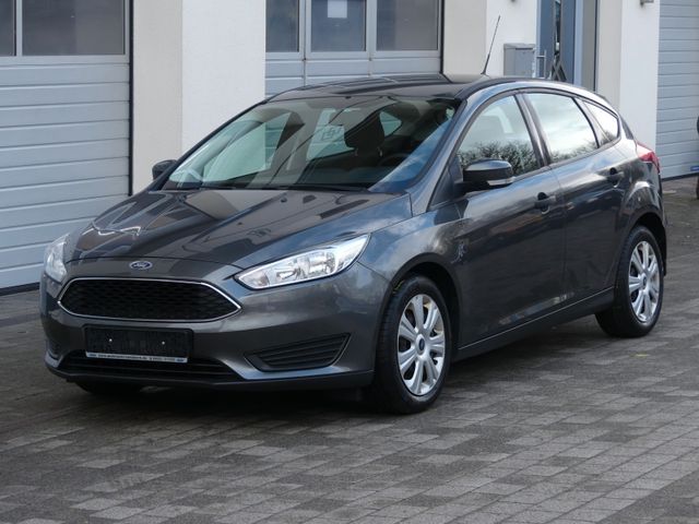 Ford Focus Limousine Ambiente