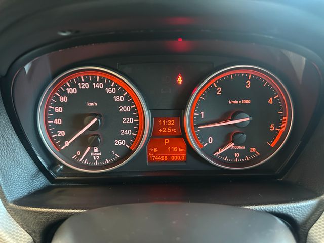 BMW 330 d Touring xDrive*AHK*Bluetooth*PDC*SHZ*Klima