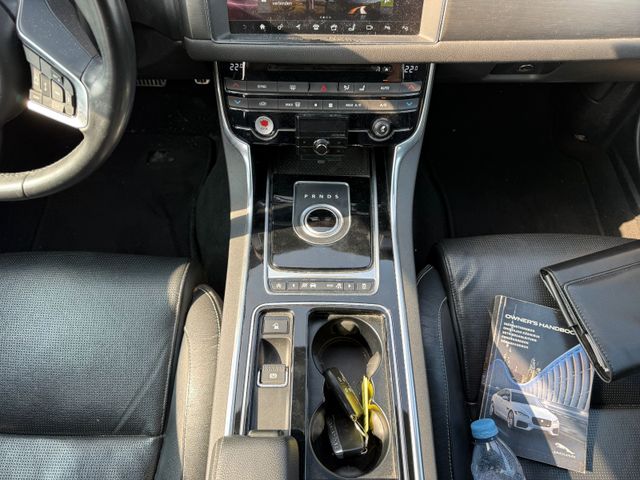 Jaguar XF S JB Lim. 280kW AWD|Meridian|MOTORSCHADEN!