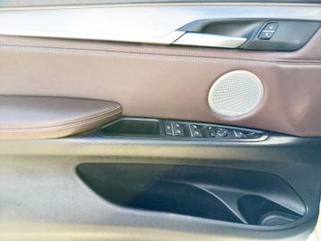 BMW X5 - 12