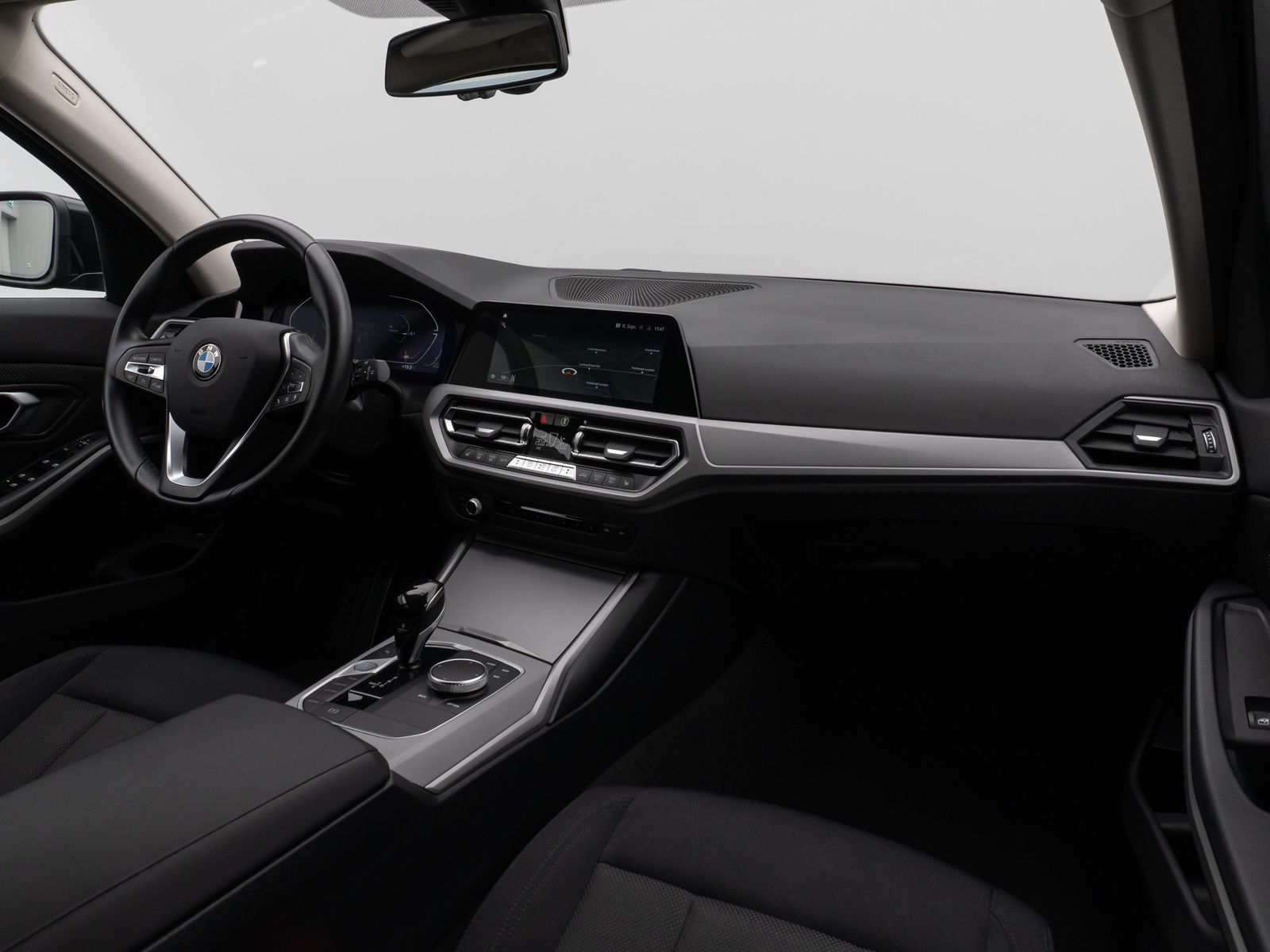 Fahrzeugabbildung BMW 320d xD DAB CockPitPro Geschwindigkeitsreg AHK