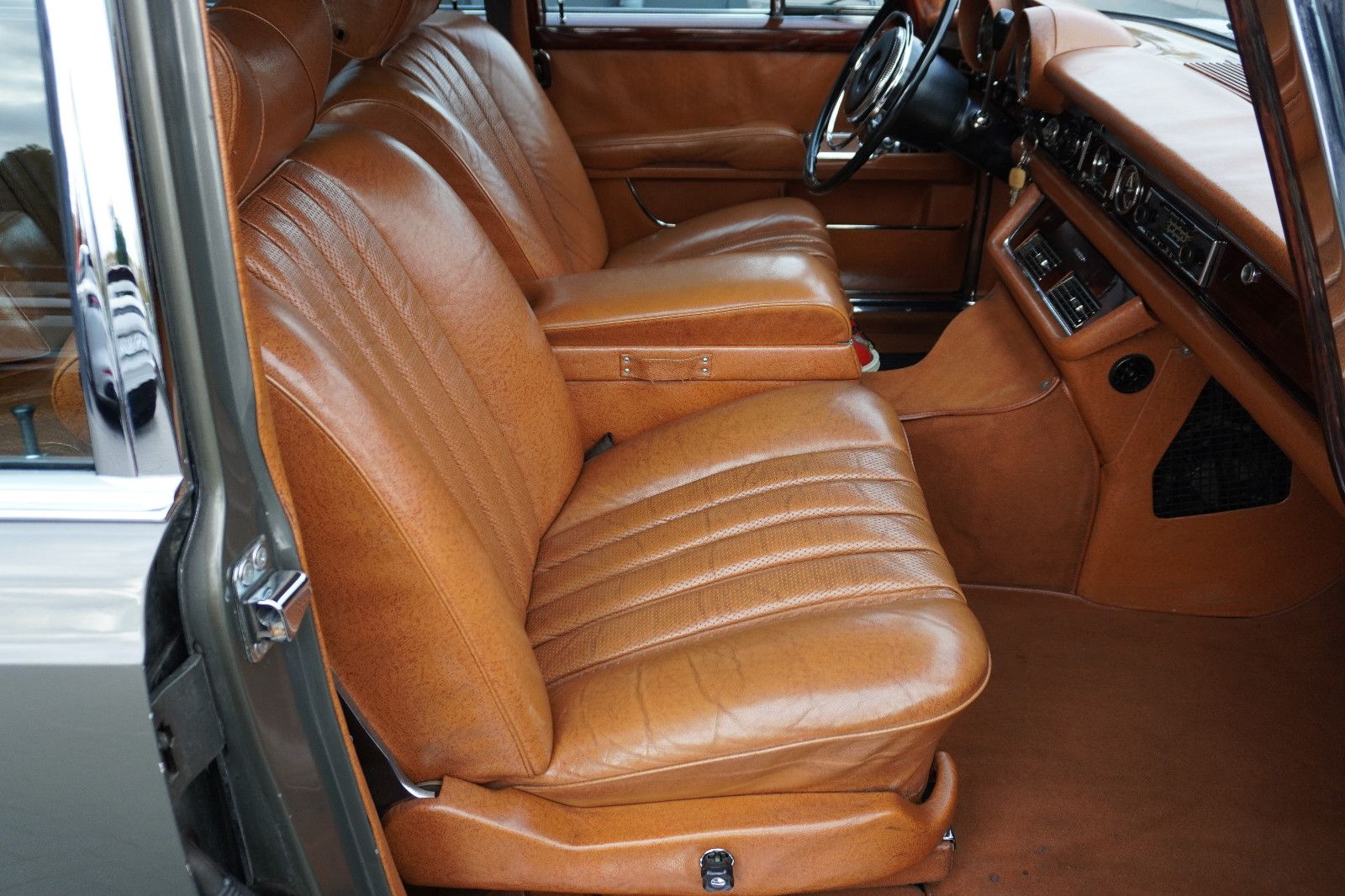 Fahrzeugabbildung Mercedes-Benz 600