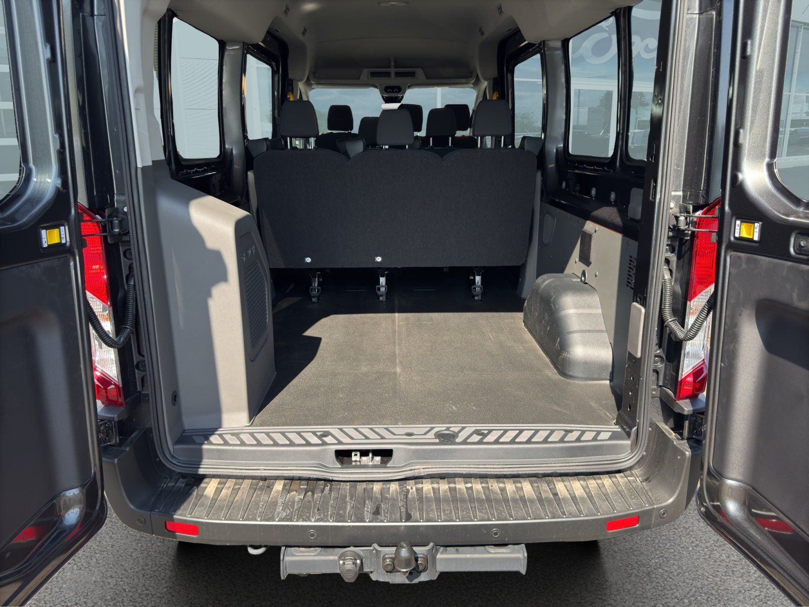Fahrzeugabbildung Ford Transit  350 L3 Trend