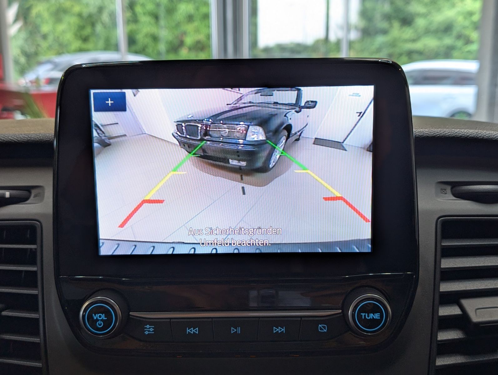 Fahrzeugabbildung Ford Transit Custom 280 L1 Trend Regal LED KAMERA ACC