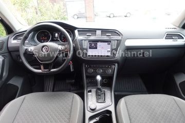 Volkswagen Tiguan - 10