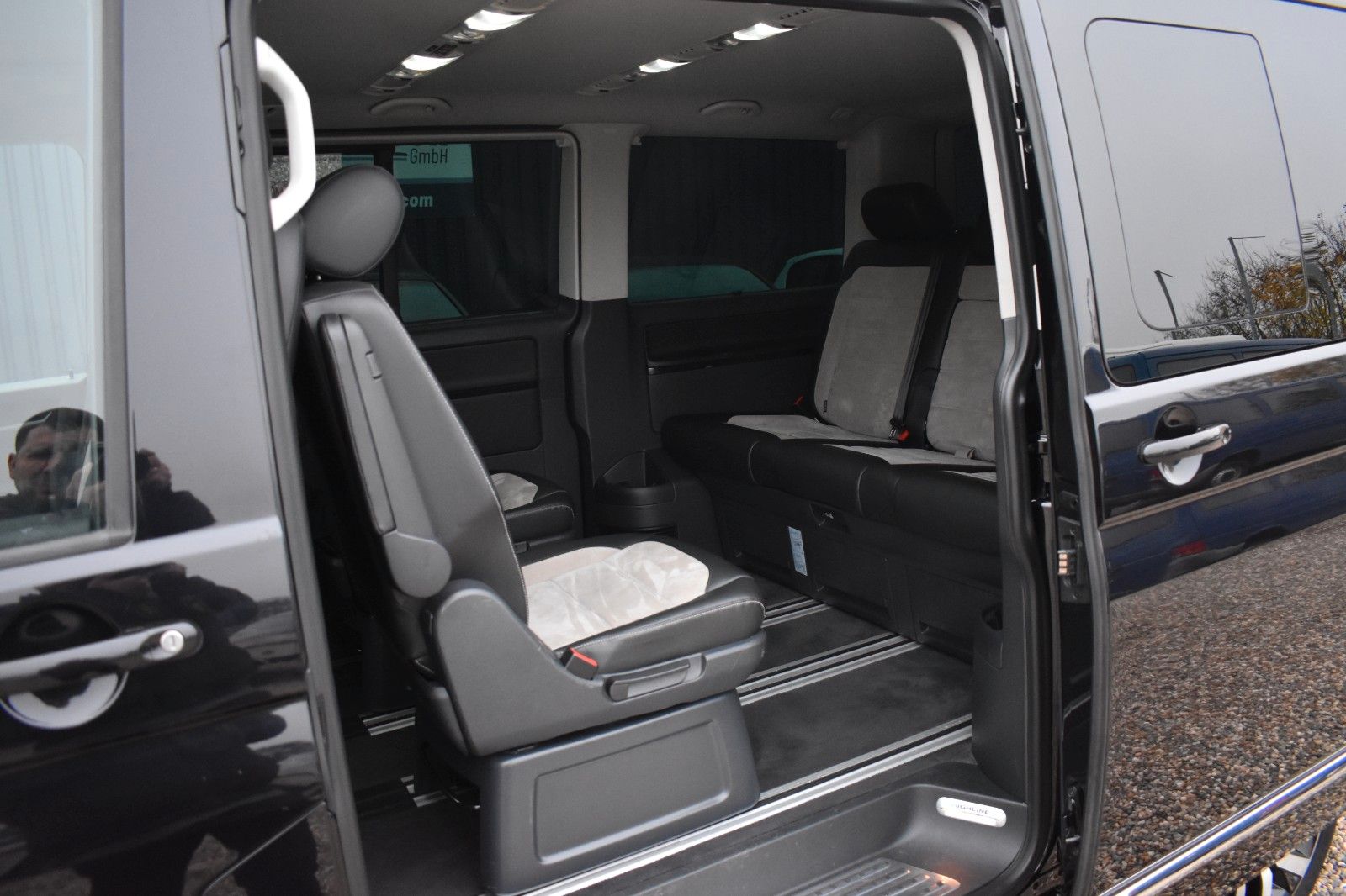 Fahrzeugabbildung Volkswagen T6 Multivan Highline 4Motion DYNAUDIO 1 Hand ACC