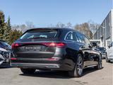 Mercedes-Benz E 300 de T Avantgarde/LED/Cam/Pano/AHK/Totw/Dist - Mercedes E-Klasse mit Schiebedach