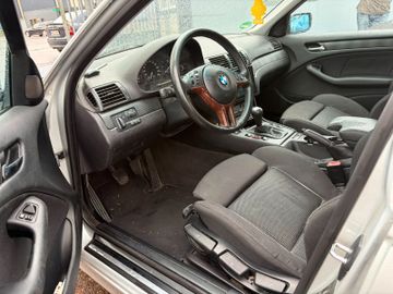 BMW 320 - 11
