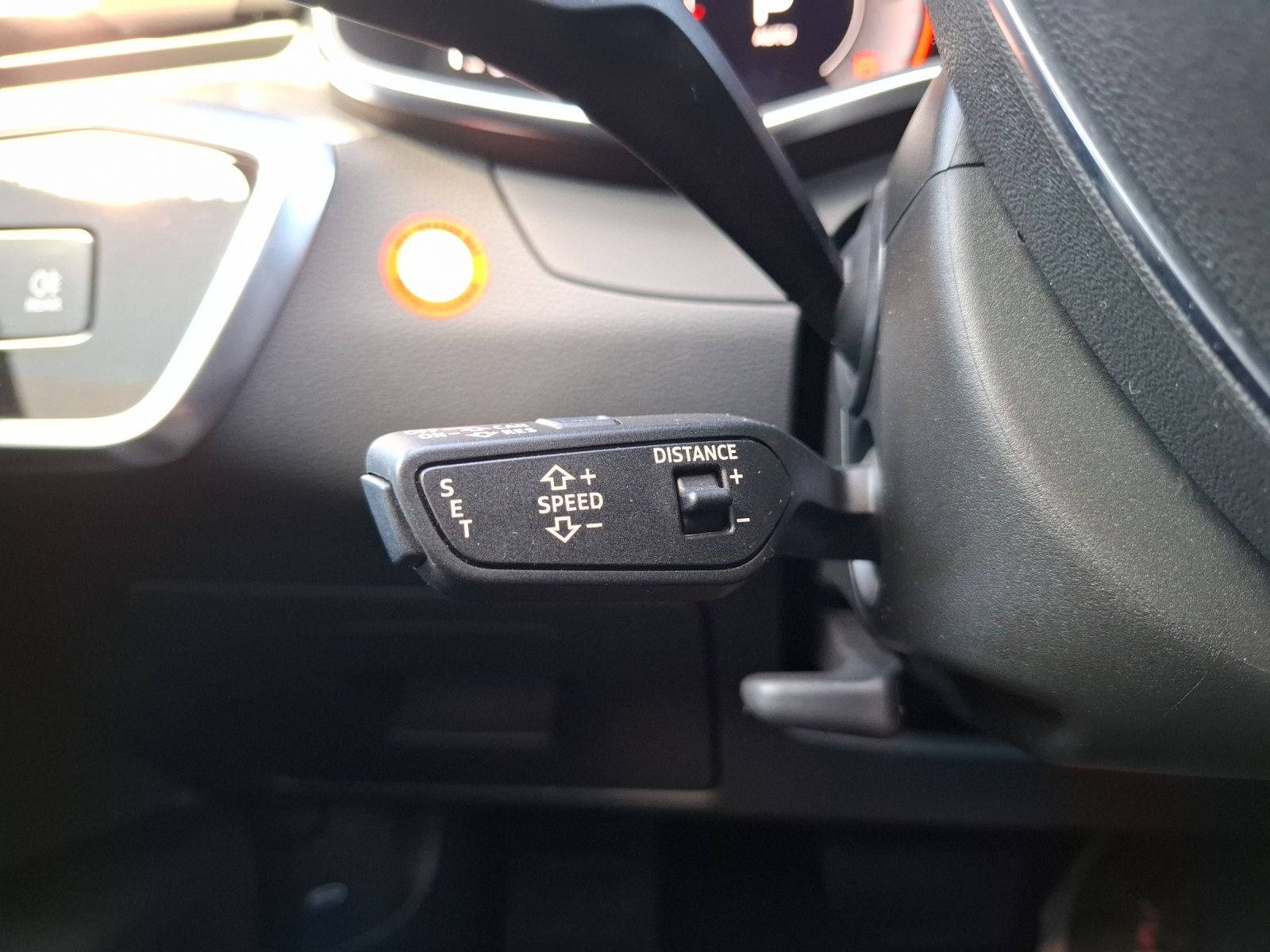 Fahrzeugabbildung Audi A6 Avant 50 TDI sport quattro Matrix Navi AVC AC