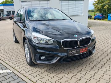 BMW 218 - 1