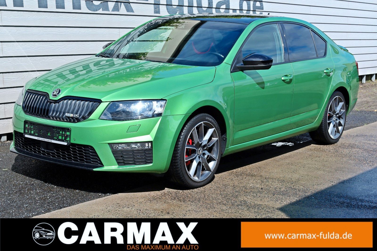 Fahrzeugabbildung SKODA Octavia Lim. RS,Leder,Navi,Bi-Xenon,SH,Panorama