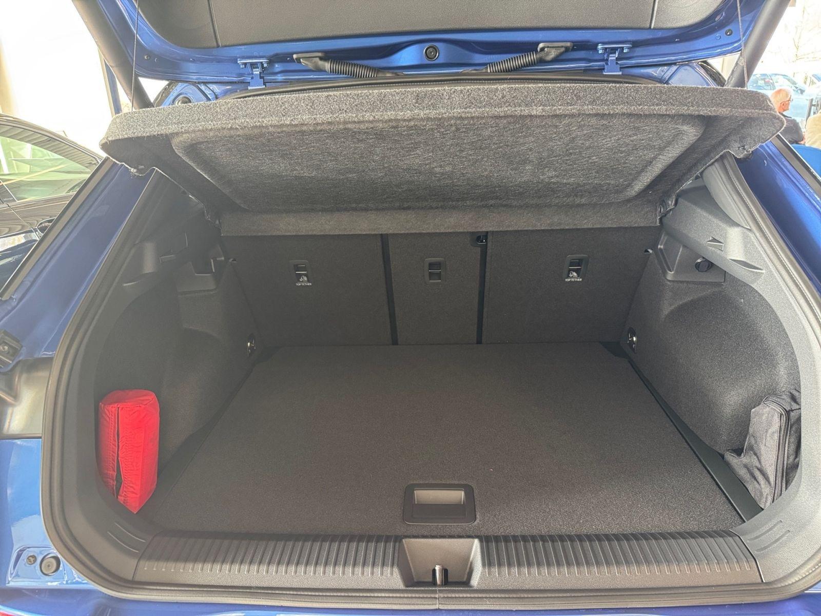 Volkswagen T-Roc R-Line 1.5 eTSI DSG HeadUp NAVI LED-MATRIX, миниатюра 12