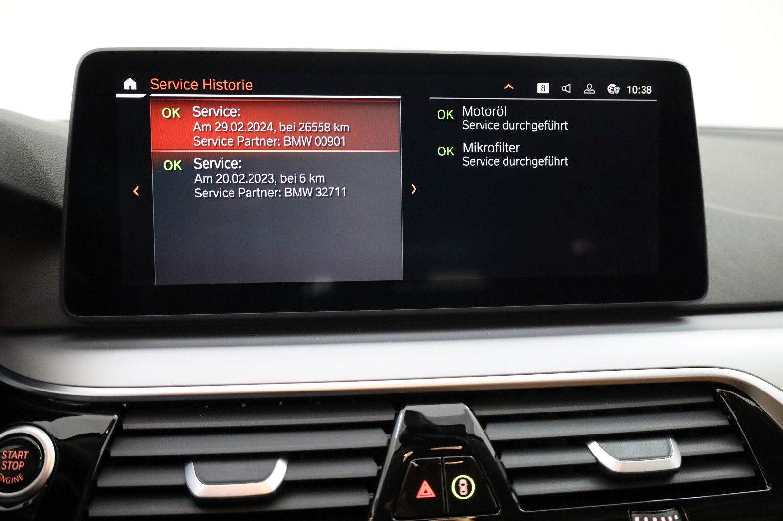 Fahrzeugabbildung BMW 520dA Touring Leder,Navi,LED,SH,PDC,el. AHK,Park