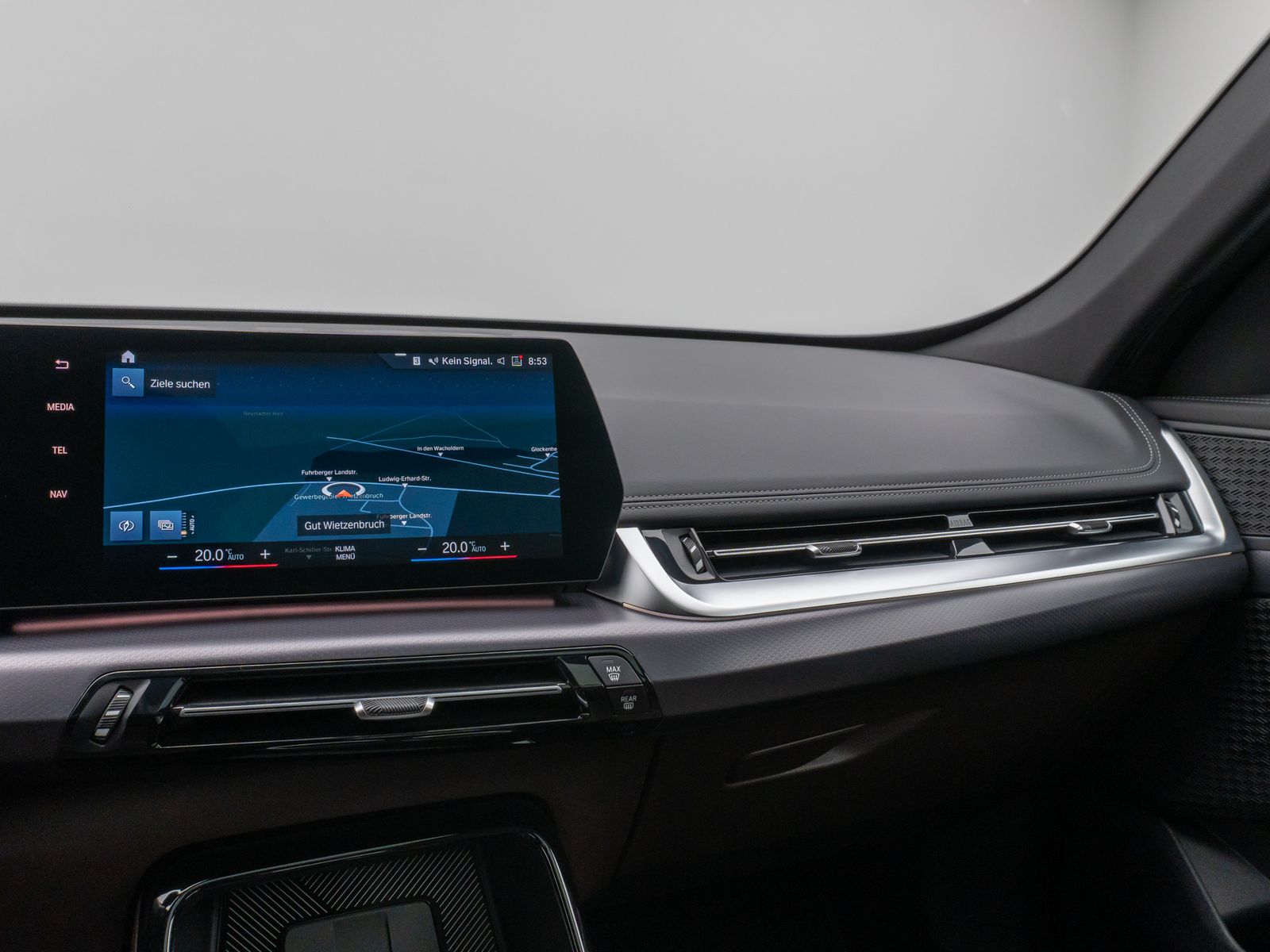 Fahrzeugabbildung BMW X1 xD23i M Sport Panorama 360°HUD DAB AHK Komfor
