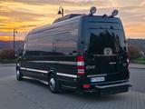 Mercedes-Benz Sprinter 319 L4 Aut VIP 7 Sitze Behindertengerec - Mercedes-Benz Sprinter mit Diesel-Antrieb: Schwarz