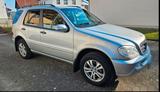 Mercedes-Benz ML270 CDI gepflegter Zustand... - Mercedes-Benz ML 270 aus 2003