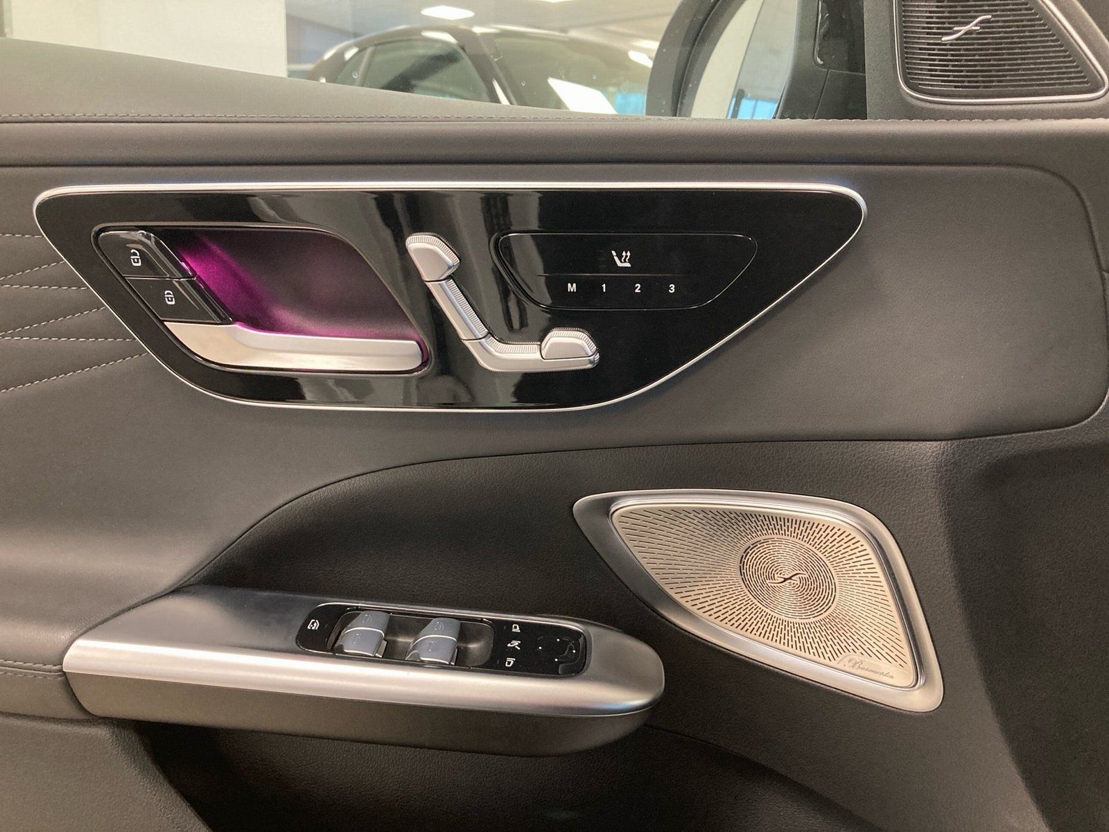 Fahrzeugabbildung Mercedes-Benz C 300 T AMG*Distronic*AHK*360*Burmester*Panorama