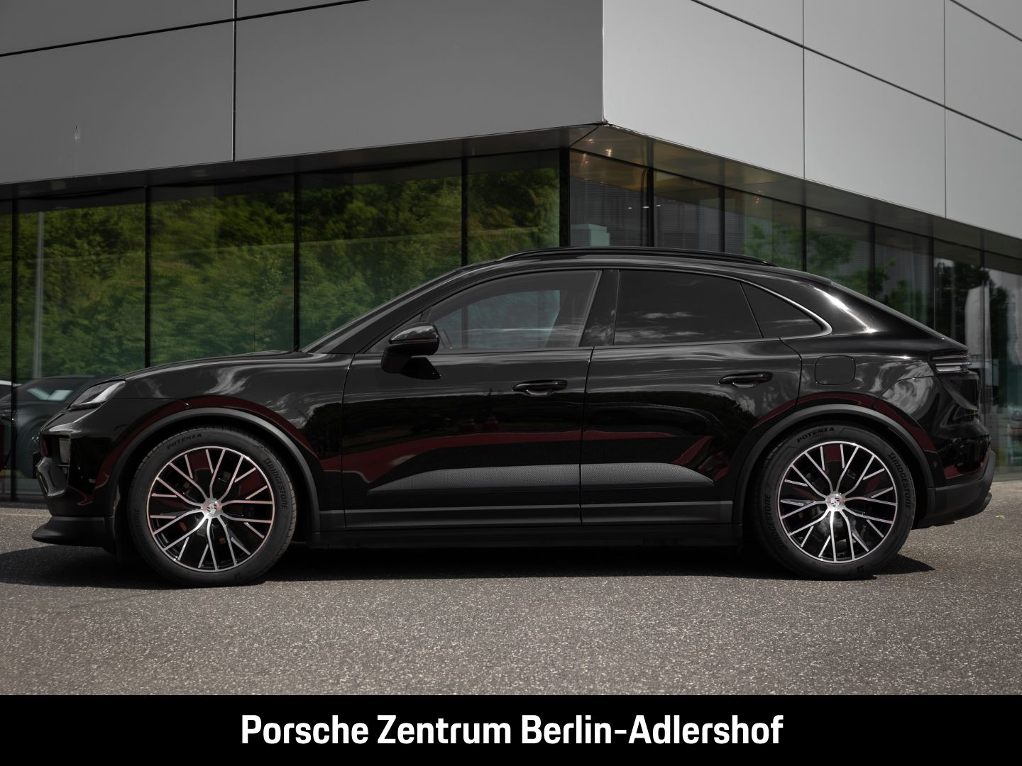 Porsche Macan 4 InnoDrive HA-Lenkung HeadUp Luftfederung foto 2