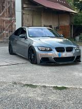 BMW e92 325i M-Paket - BMW 325 aus 2006: Coupé, 325i