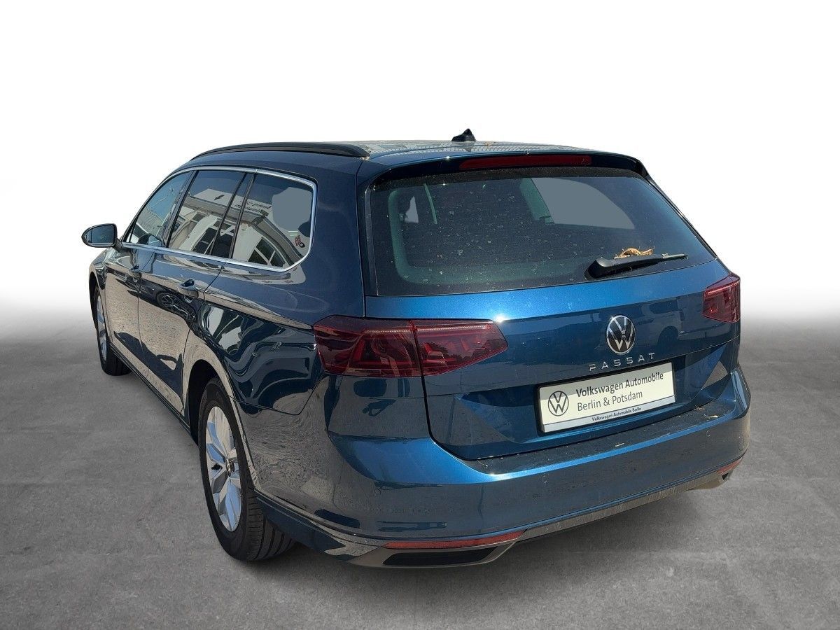 Volkswagen Passat Variant - Bild 3