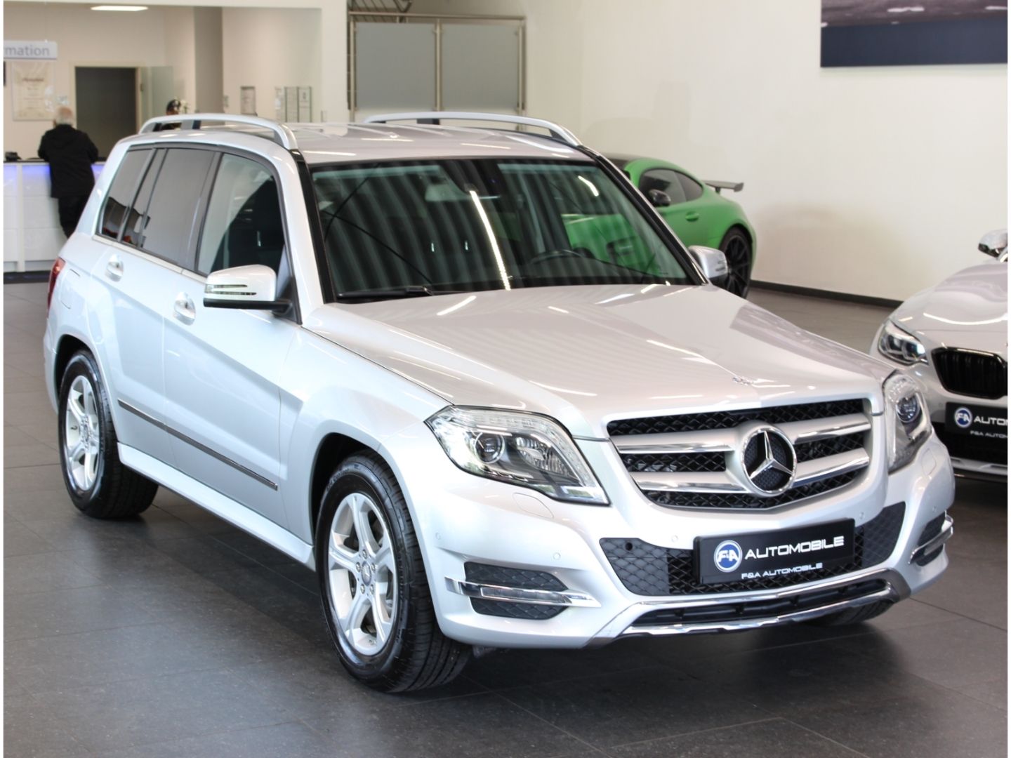 Fahrzeugabbildung Mercedes-Benz GLK 250 CDI BlueTec 4Matic DPF