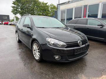 Volkswagen Golf - 1