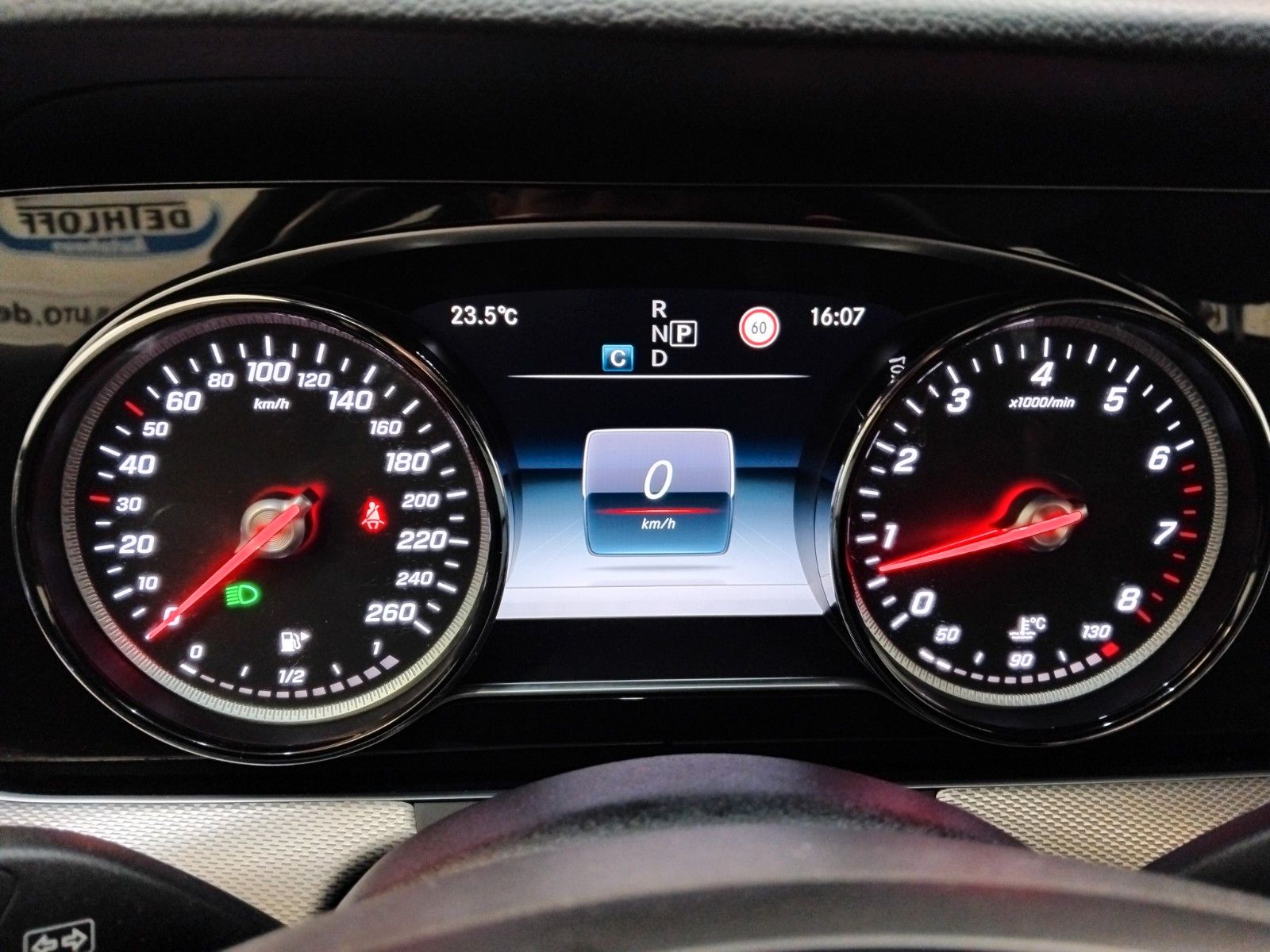 Mercedes-Benz E 200 (06/2026, Benzin)