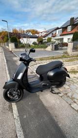 Vespa GTS Super Sport 300 - VESPA GTS 300 SUPER SPORT