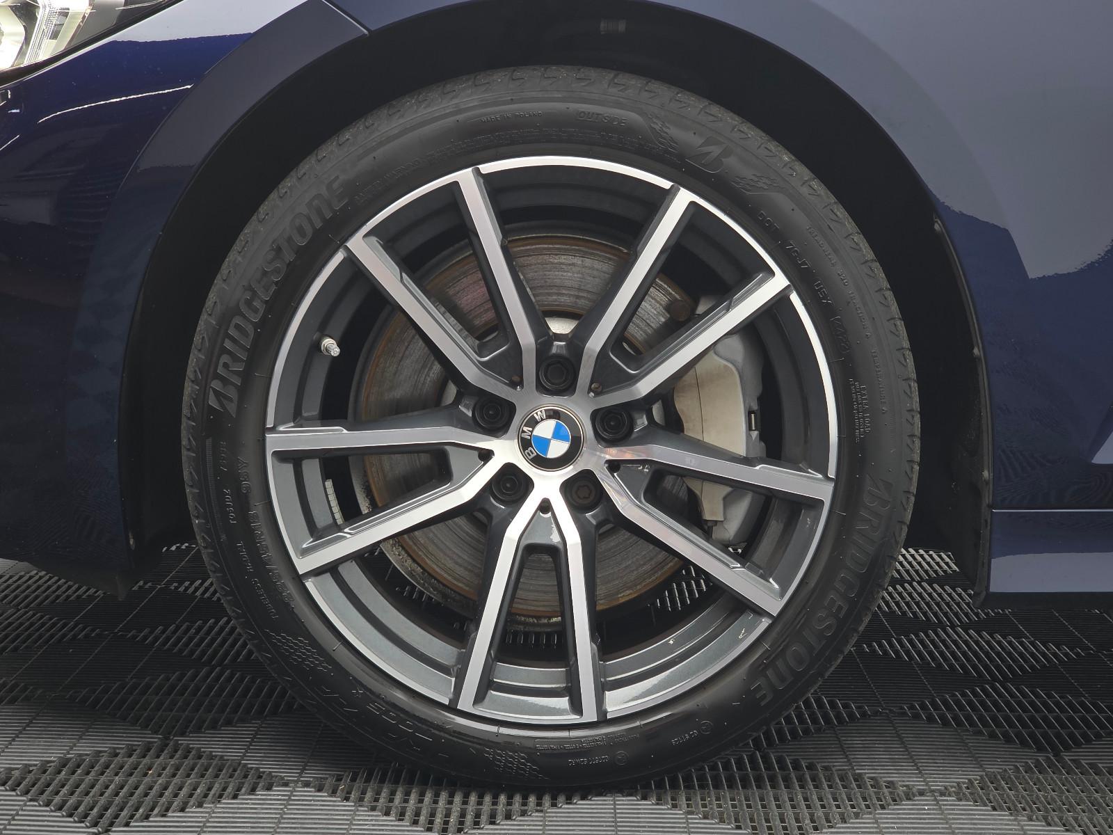 BMW 330 i Touring Steptronic LED NAVI SHZ LHZ, миниатюра 10