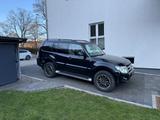 Mitsubishi Pajero 3,2 DI-D 4WD Plus Automatik - Mitsubishi Pajero aus 2012