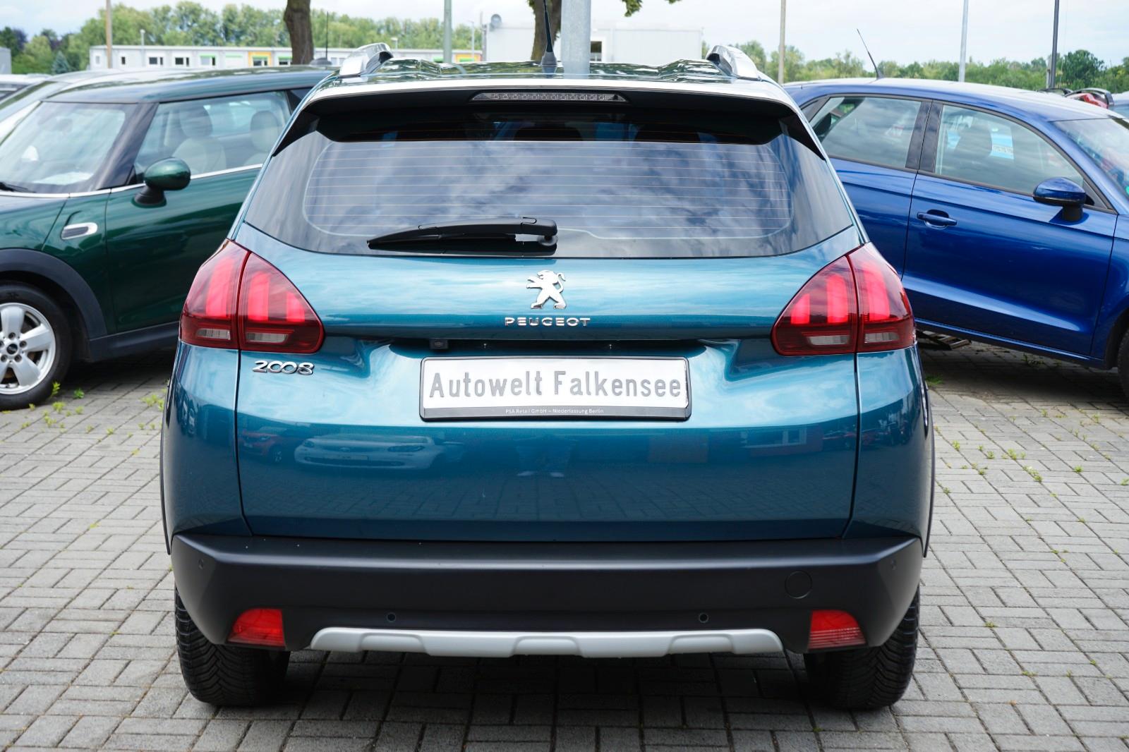 Peugeot 2008 Allure BlueHDi 120 EAT6