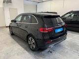 Mercedes-Benz B 200 d Progressive*LED*SpurH*R-KAM*PDC* AHK+LED - Mercedes-Benz B 200 aus 2020