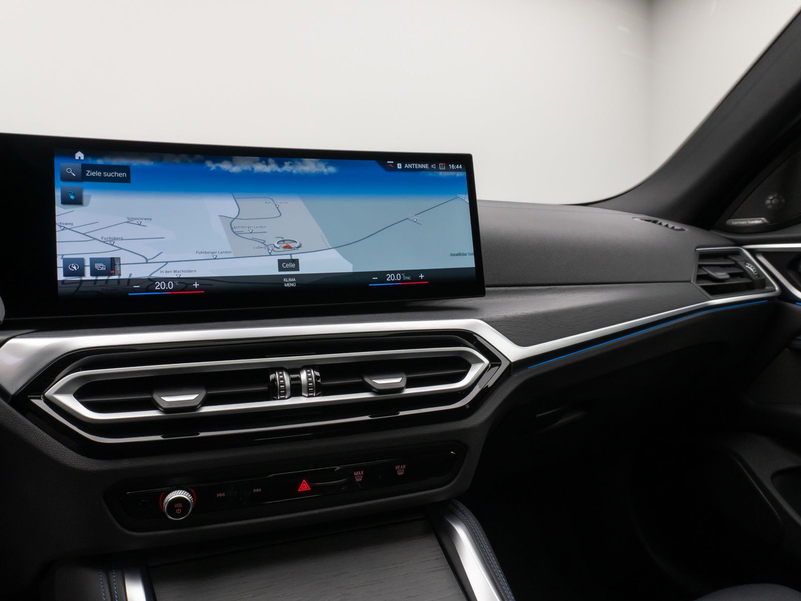 Fahrzeugabbildung BMW i4 M50 GranCoupé 360°Glasdach HUD DAB H/K 19Zoll