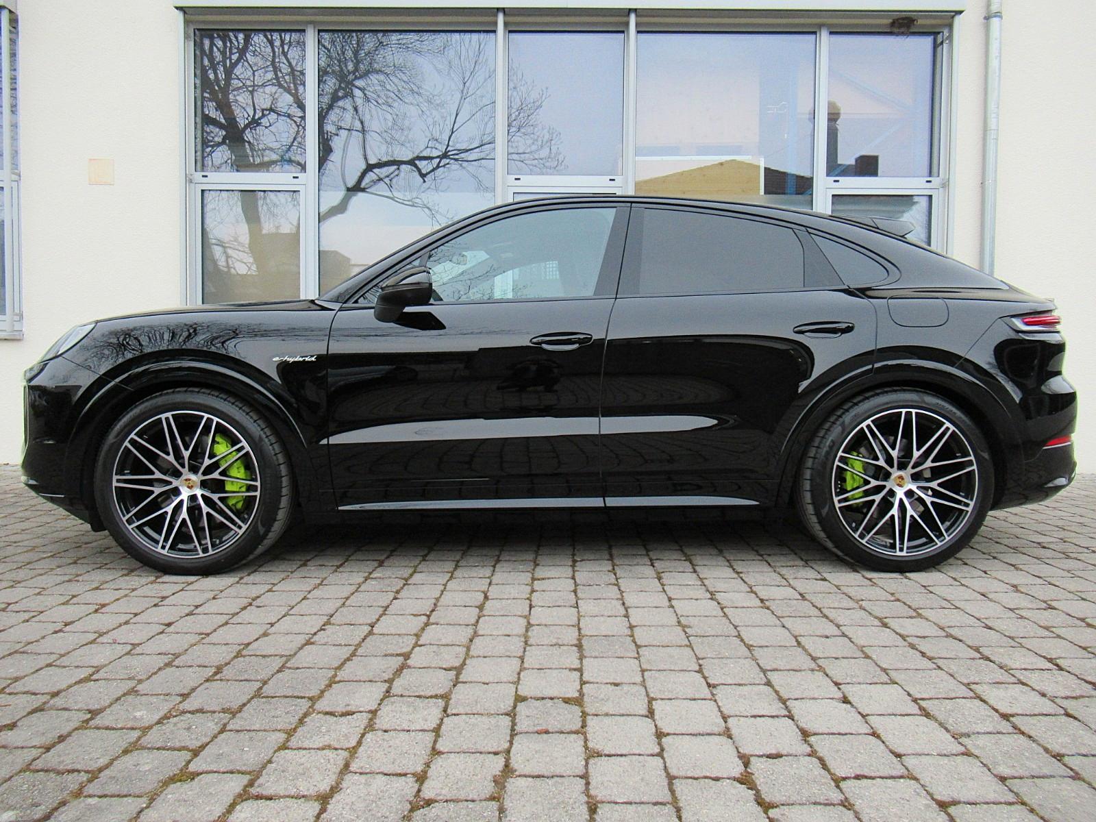 Porsche NEW COUPE E-H SPORTDESIGN 3xTV SOFT HEAD BELÜ+22