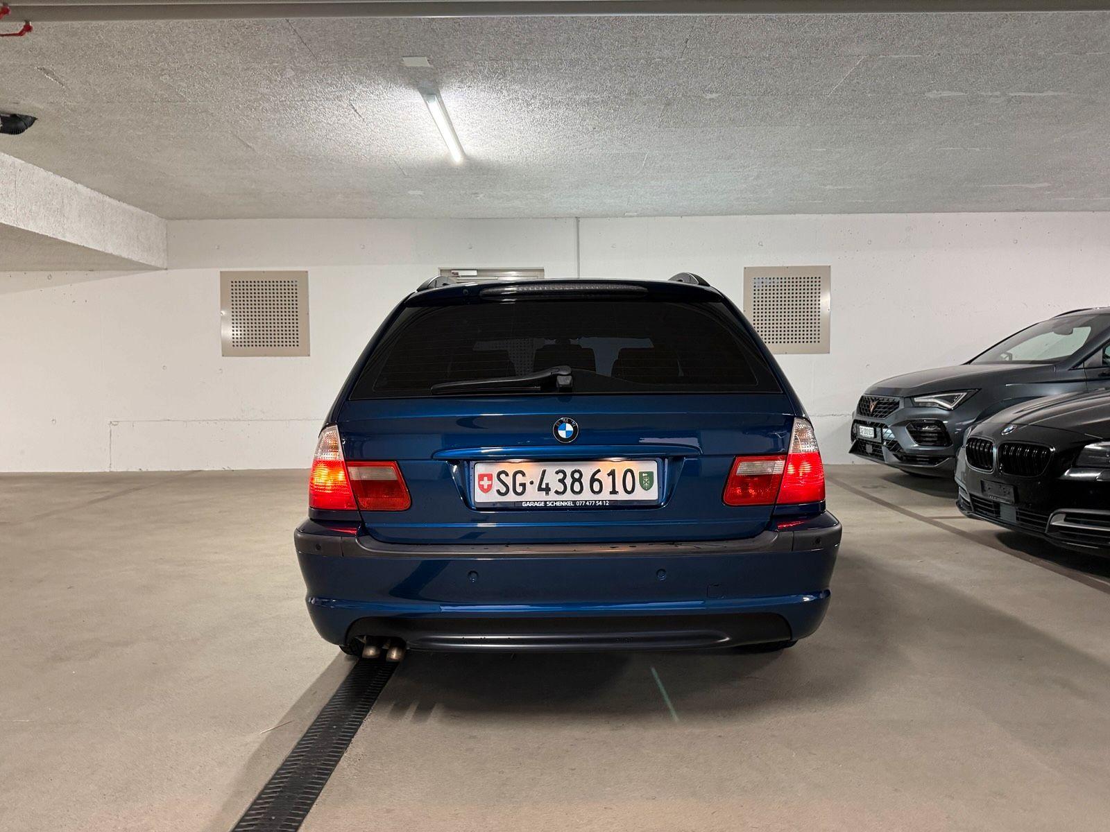 BMW 330 2004 — photo 14