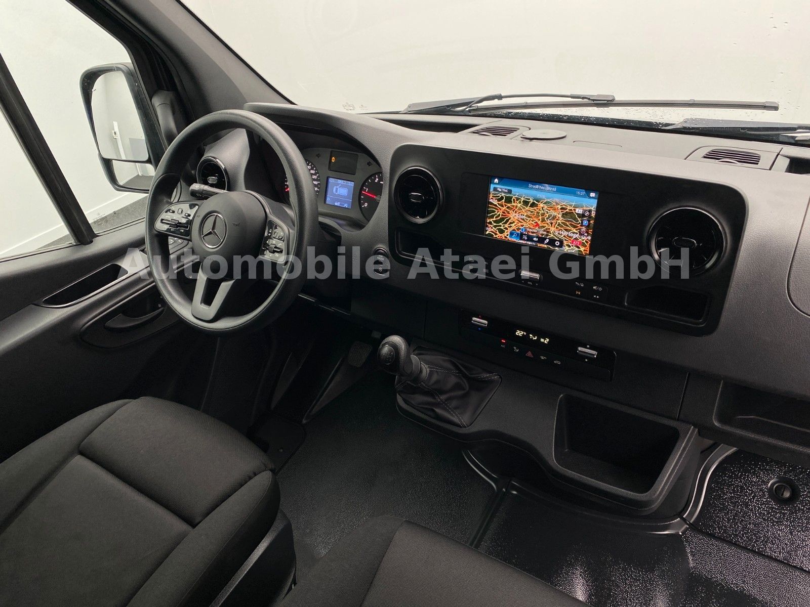 Fahrzeugabbildung Mercedes-Benz Sprinter 317 NAVI+ 360° KAMERA+ SITZHEIZ. (0069)