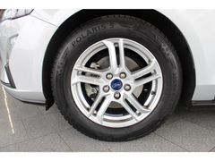 Fahrzeugabbildung Ford Focus Cool & Connect,Top-Ausstattung,Top