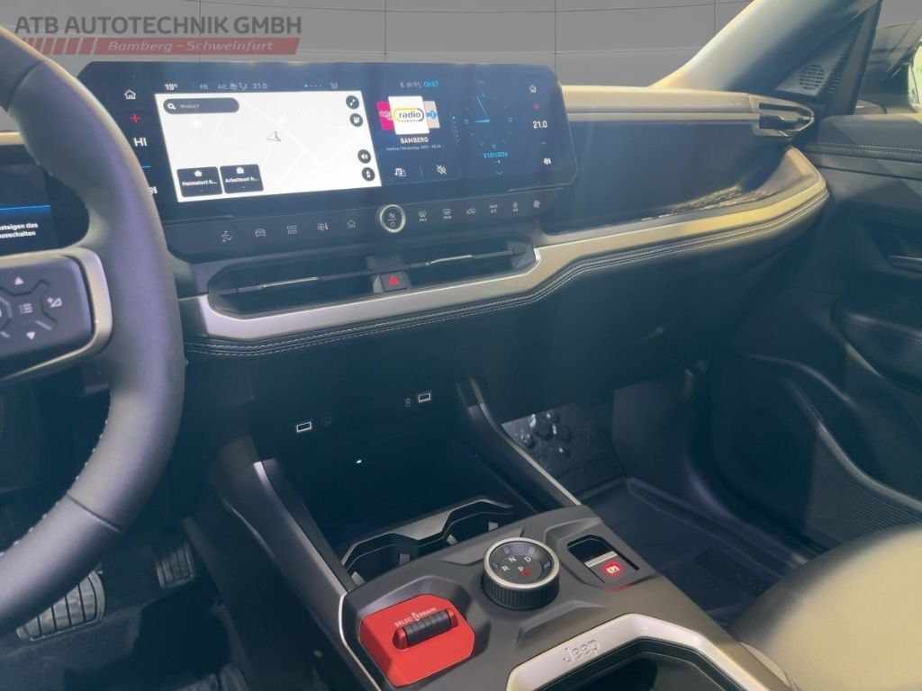 Fahrzeugabbildung Jeep Compass Elektro FIRST EDITION Sicherheits-Paket,