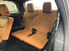 Fahrzeugabbildung Land Rover Discovery 5 HSE Luxury TD6,7-Sitze,Vollausstatt.