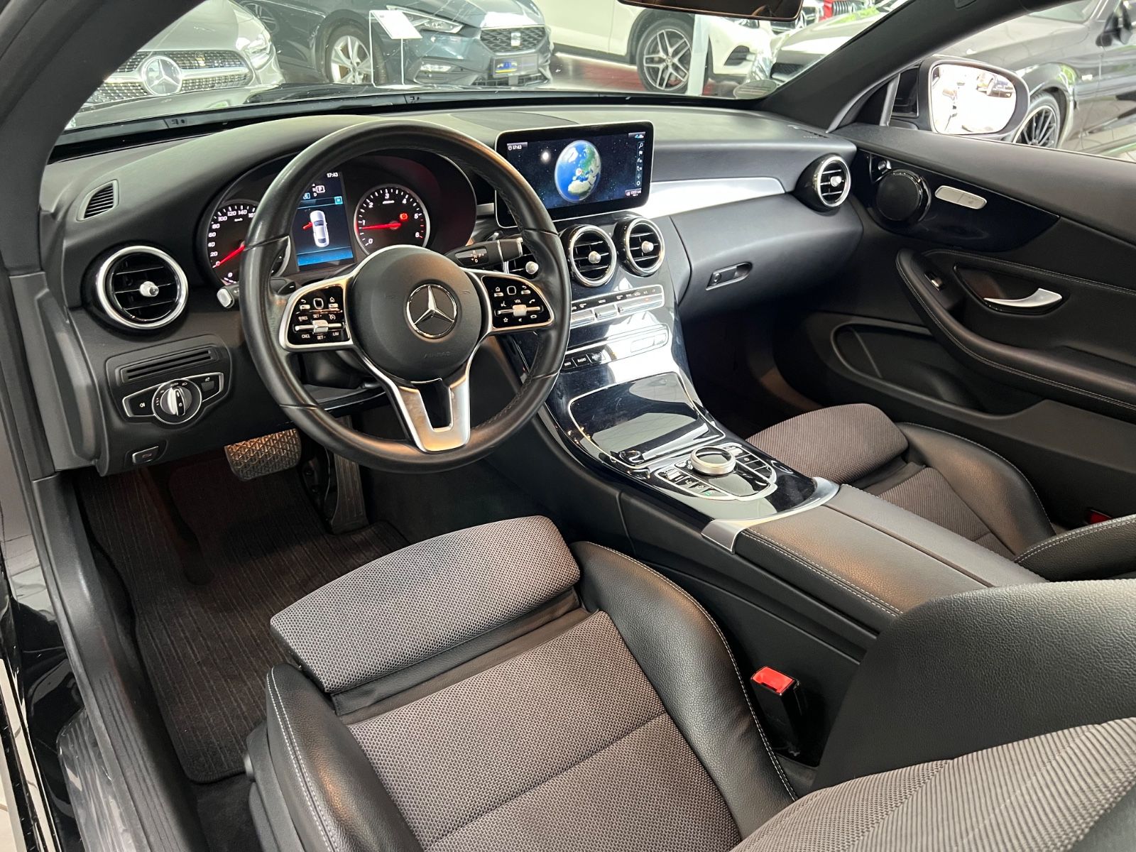 Fahrzeugabbildung Mercedes-Benz C 220 d Coupe * AMG FELGEN *