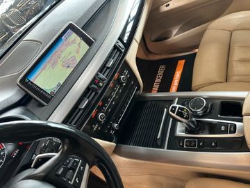 MYAUTOCENTER – Gebraucht- und Jahreswagen mit Werkstattservice in Pfaffenhofen BMW X5 xDrive 30 d *Nightvision*AHK*LED*
