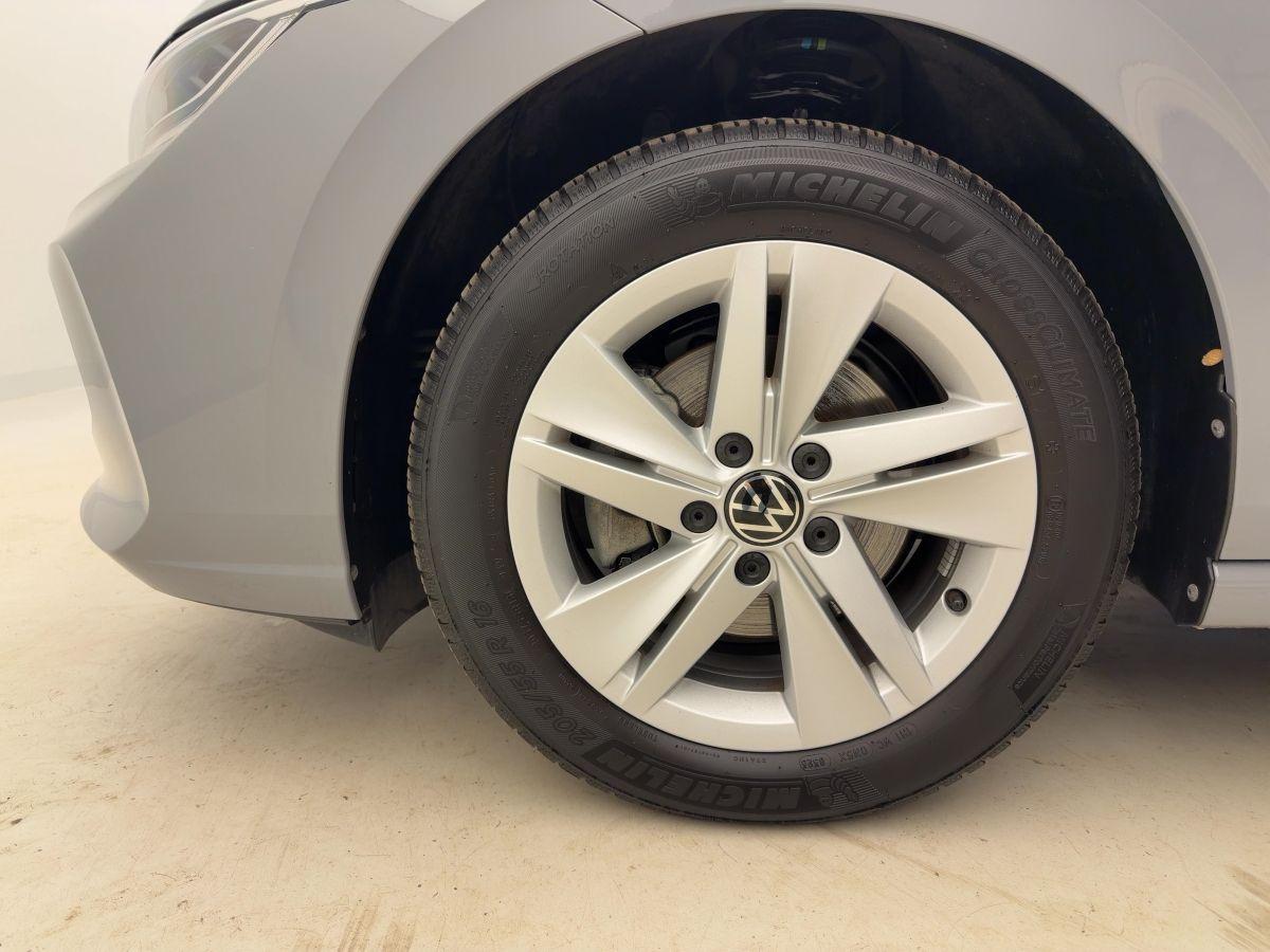 Volkswagen Golf VIII 1.5 eTSI**229€ RATE**LIFE*ASG*GJR*APP*, миниатюра 12