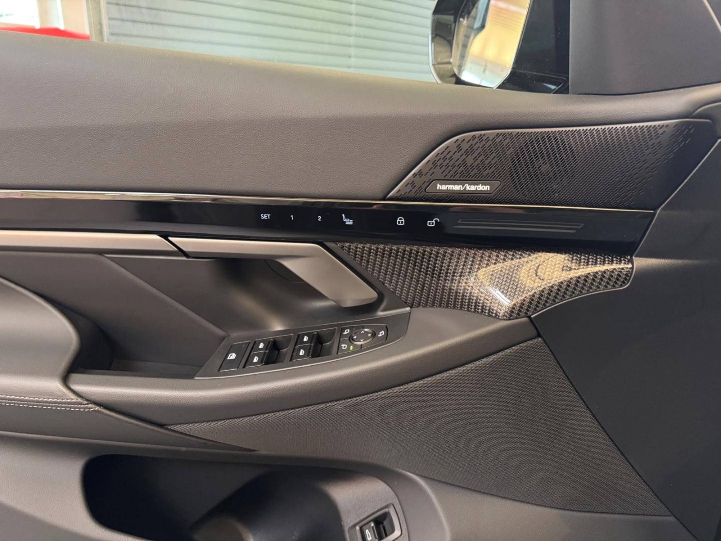 BMW 520 i MSPORT HEADUP+ANHÄNG.KUPPL.+STANDHZ.+PANO+